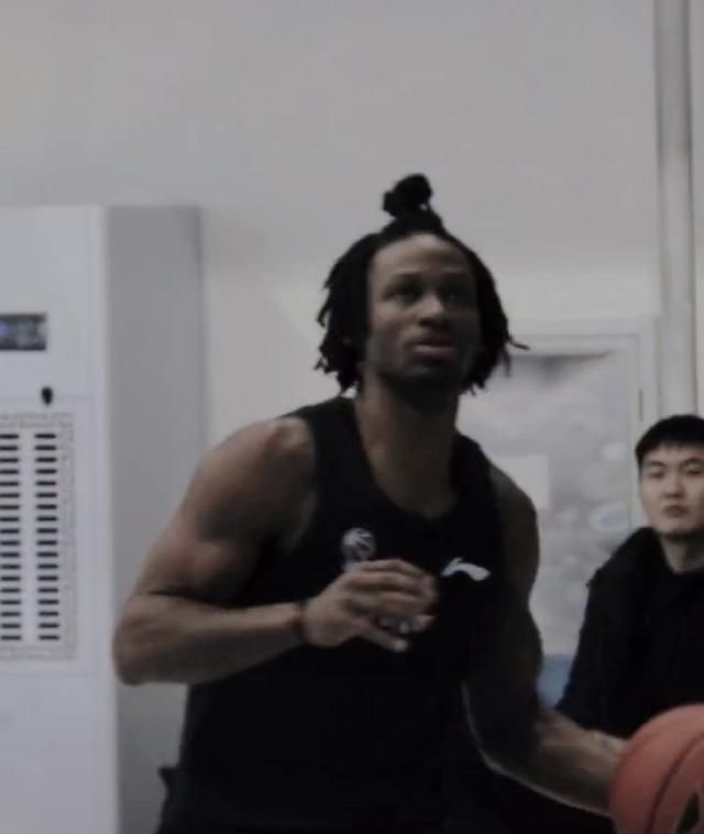 激情五月人体