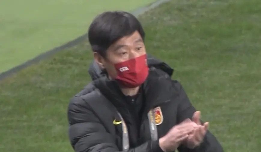 美女主播呻吟互摸热舞